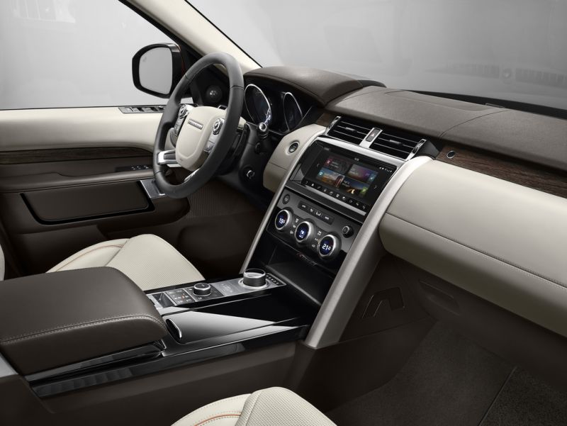 Land Rover Discovery technical specifications and fuel economy